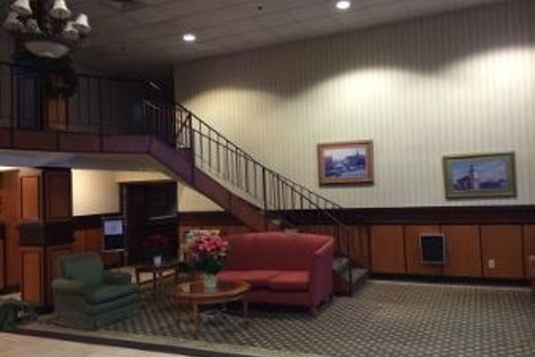 Mystic River Hotel & Suites Near Casinos Mystic